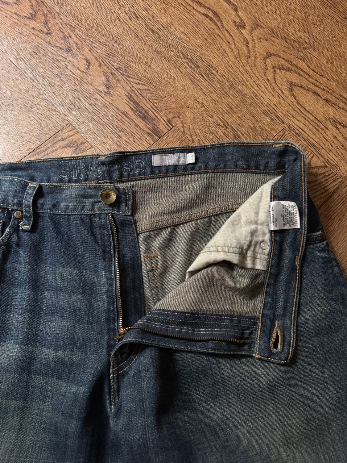 [36]00's 리바이스 실버탭 빈티지 페이딩 다크블루 배기핏 데님 팬츠 상품이미지3