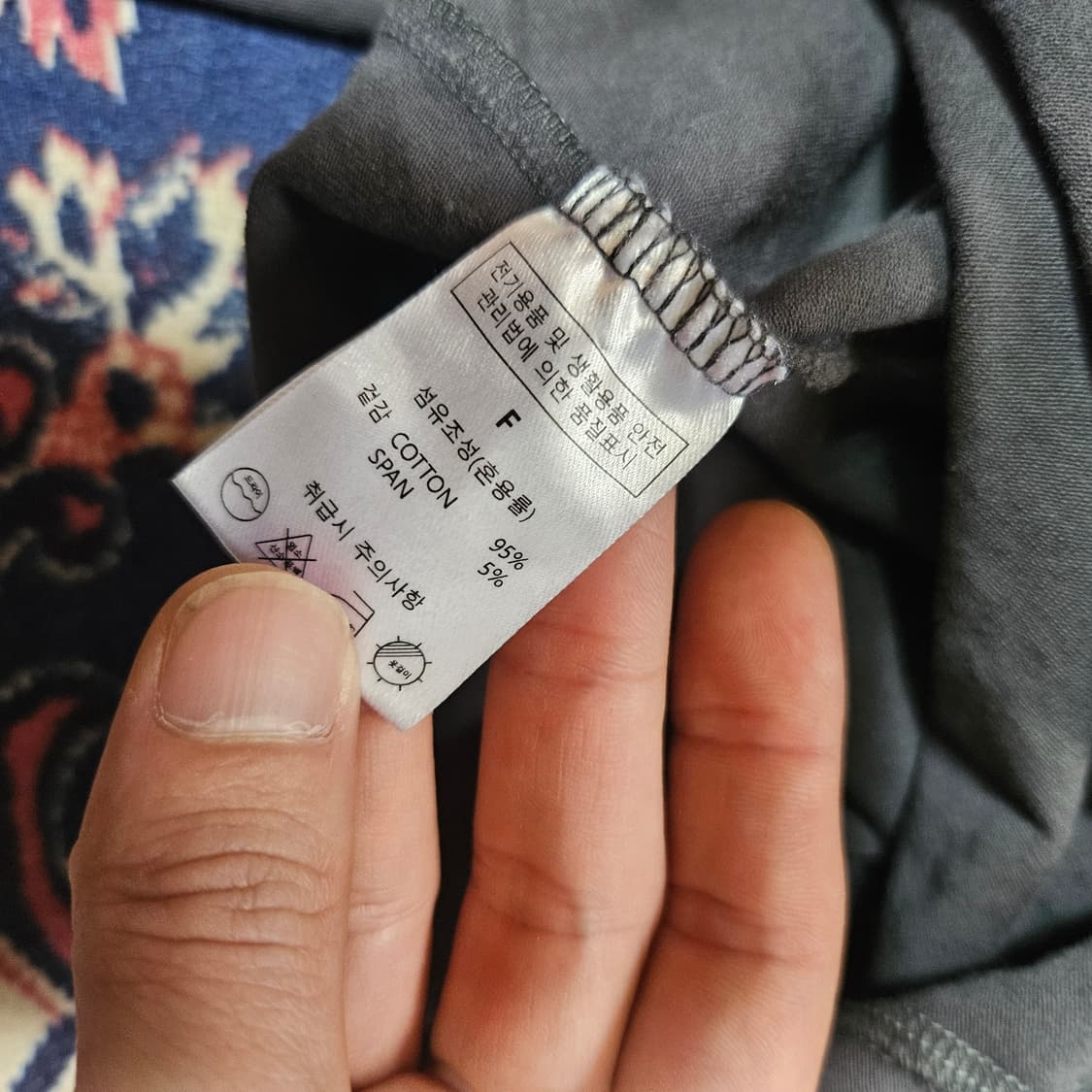 므넴(MNEM) 미니멀 볼레로 셔링 탑 Free 상품이미지8