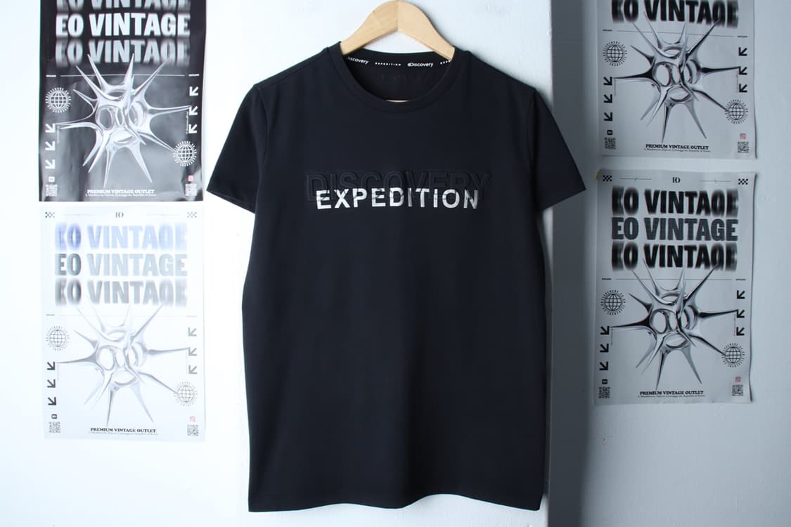 W(XL) 디스커버리 반팔 티셔츠 에이징 빅로고 블랙-7BAF 상품이미지2