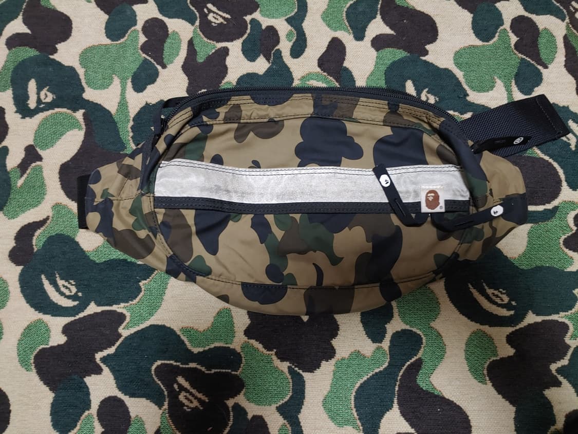 [OS] 베이프 3M 리플렉티브 힙색 상품이미지1