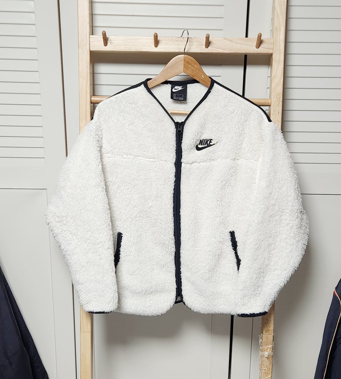 나이키 화이트 후리스 플러스 자켓 여성용 상품이미지1