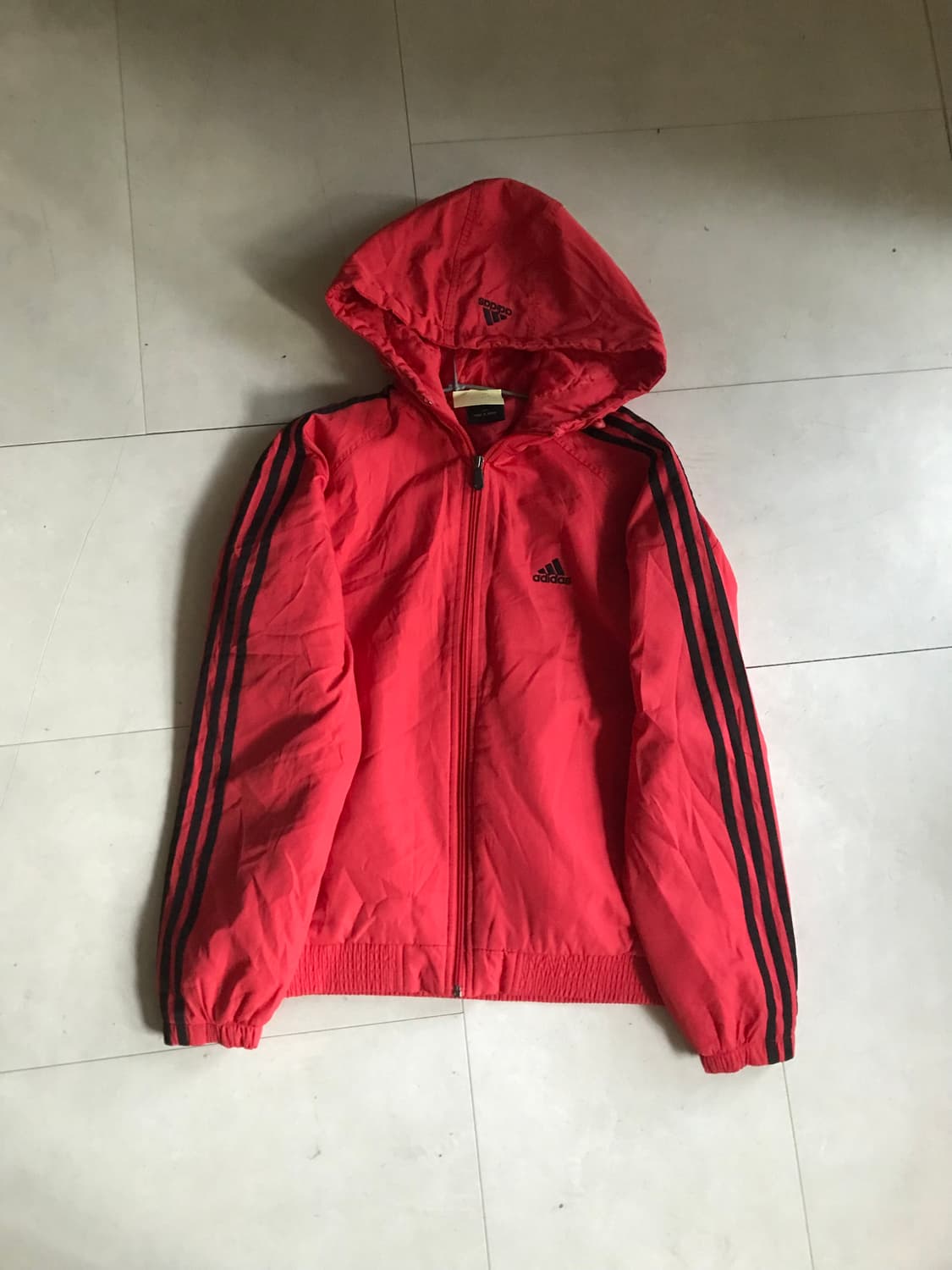 아디다스 90s 레드 블랙 패딩 상품이미지6