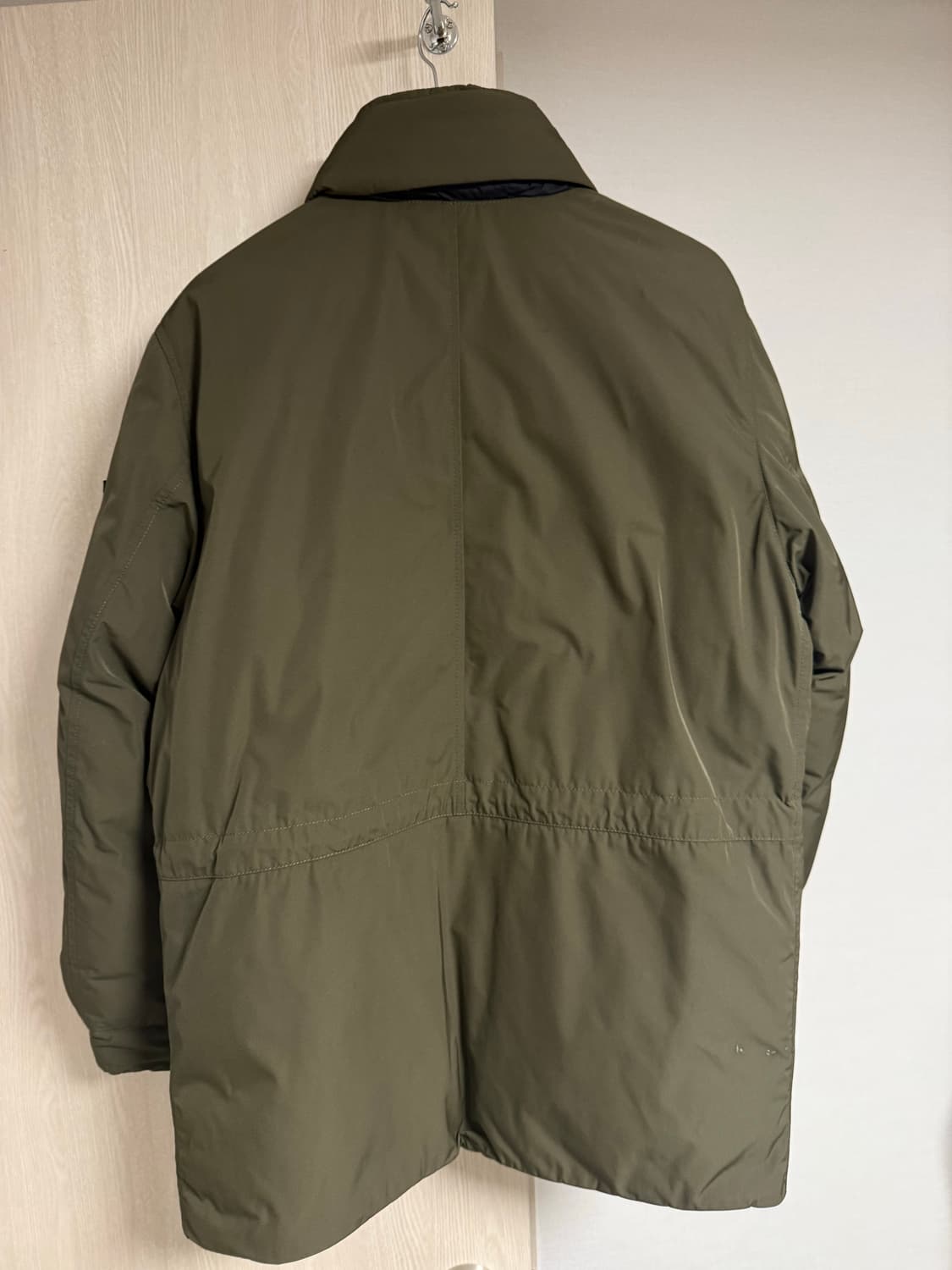 스톤아일랜드 마이크로트윌다운 패딩 올리브 색상 팝니다  (M사이즈) 상품이미지3