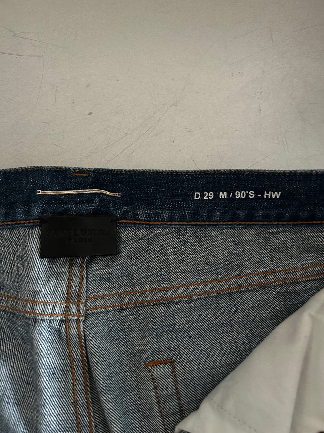 생로랑 플레어진 상품이미지3