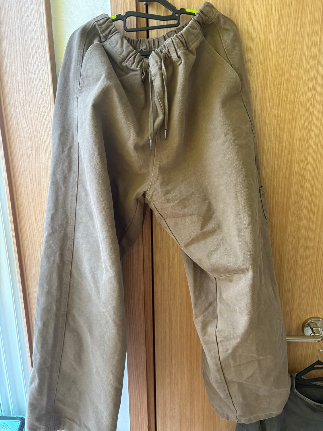 해칭룸 오버 덕 팬츠 상품이미지1