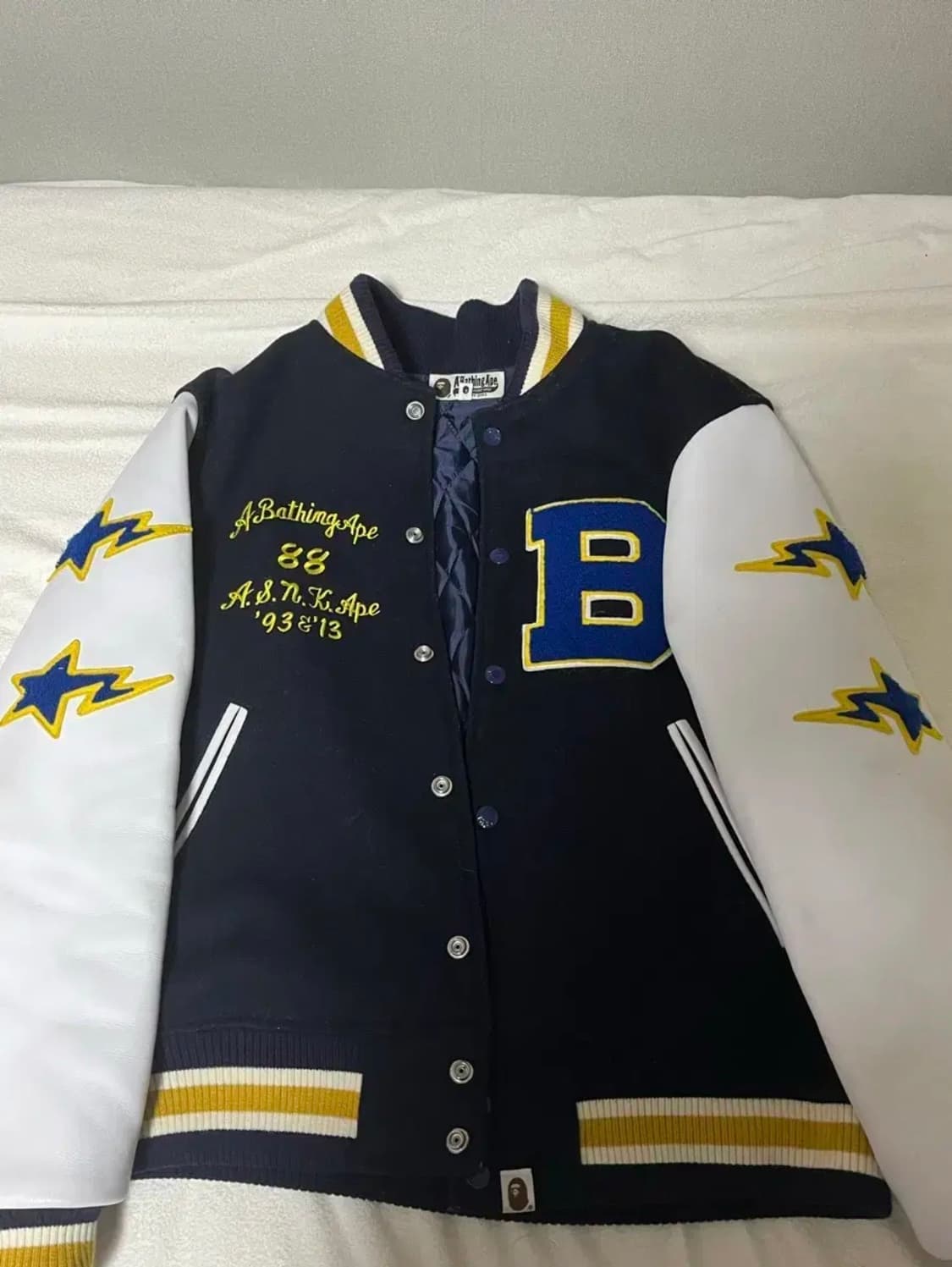 베이프 스타 바시티자켓 팔아요(휘기매물) 상품이미지2