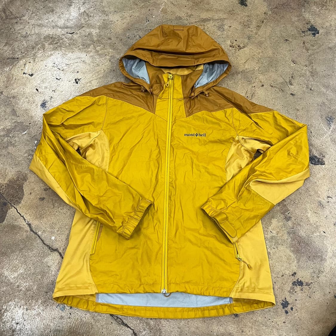 [정품/XL]  몽벨 윈드스토퍼 경량 바람막이 자켓 b16 상품이미지2