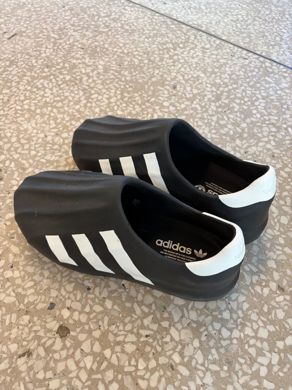 Adidas AdiFOM Black White Slip-On Shoes 상품이미지5