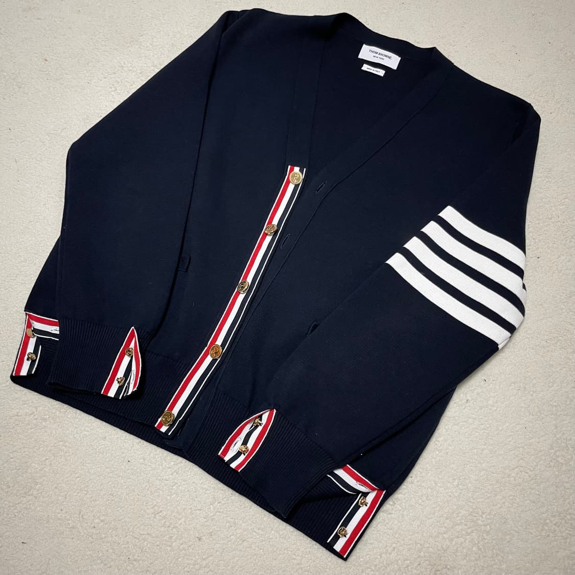 톰브라운 밀라노스티치 금장 가디건 4사이즈 상품이미지1