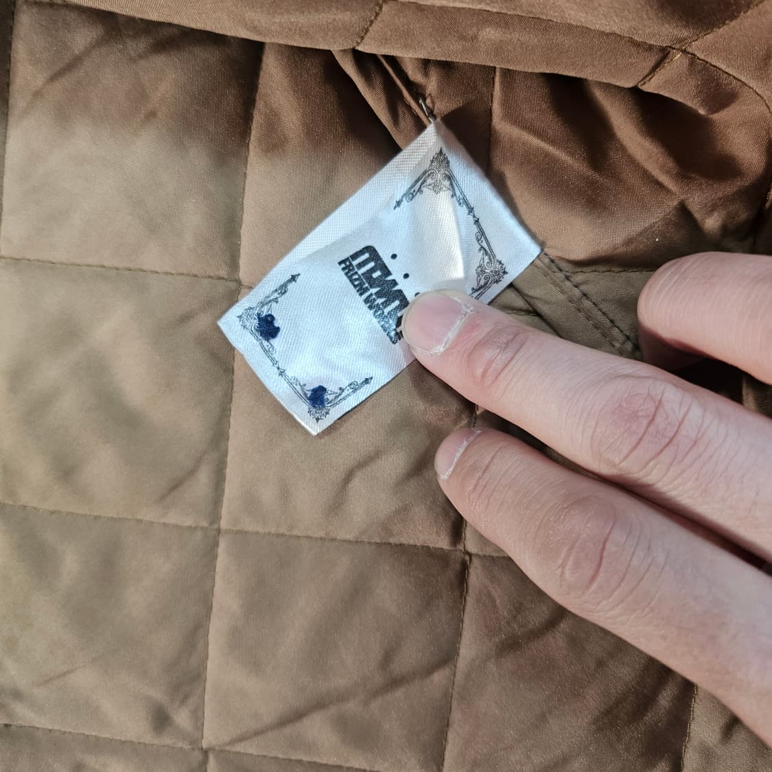 프리즘웍스 코듀로이 블럭 다이아몬드 퀄팅 셔츠 M size 상품이미지5