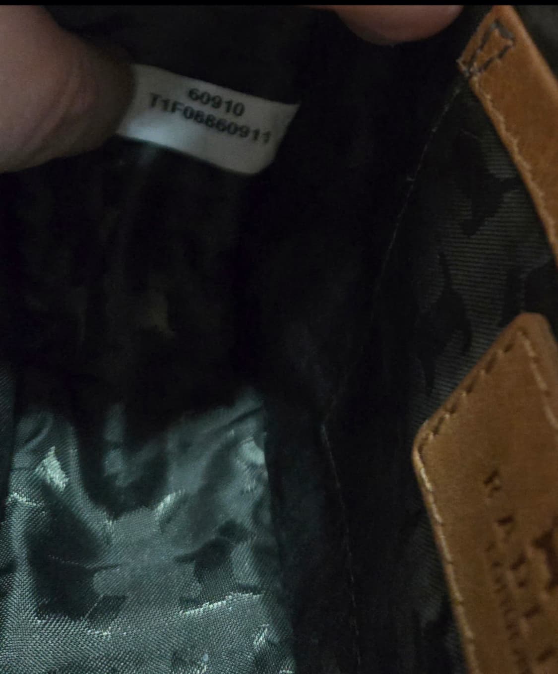 ​래들리 런던 - 오스틴 미니 사첼백 상품이미지5