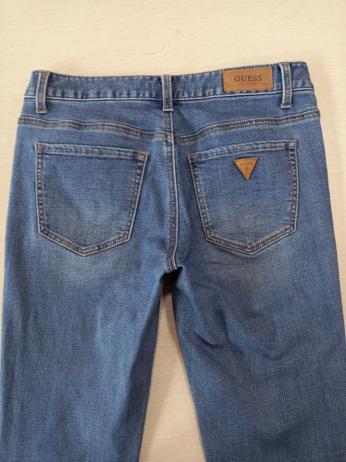 30 GUESS 약기모 데미지워싱 스판 슬림일자진 30-204 상품이미지4