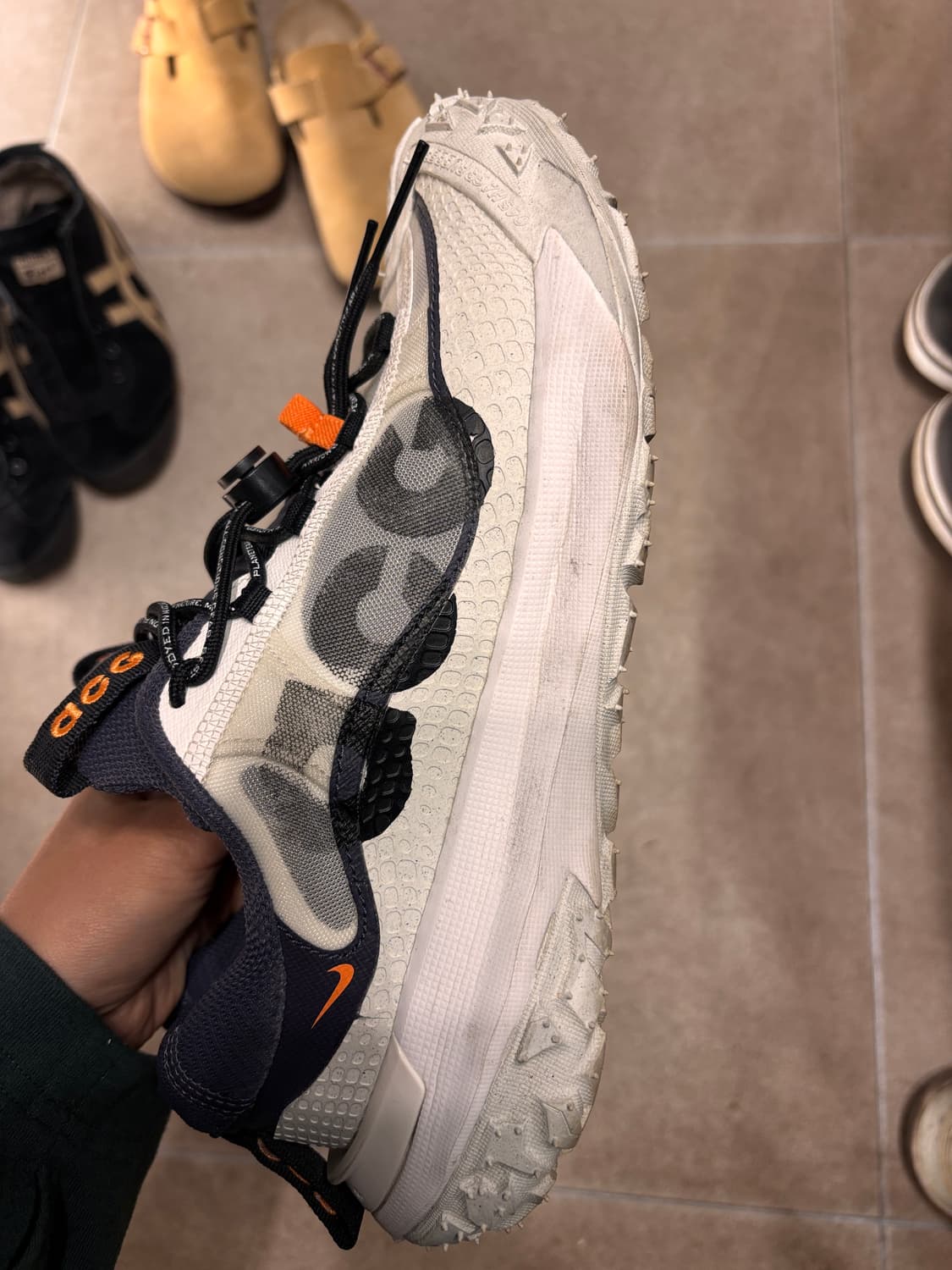 나이키 acg 마운틴플라이2 상품이미지2