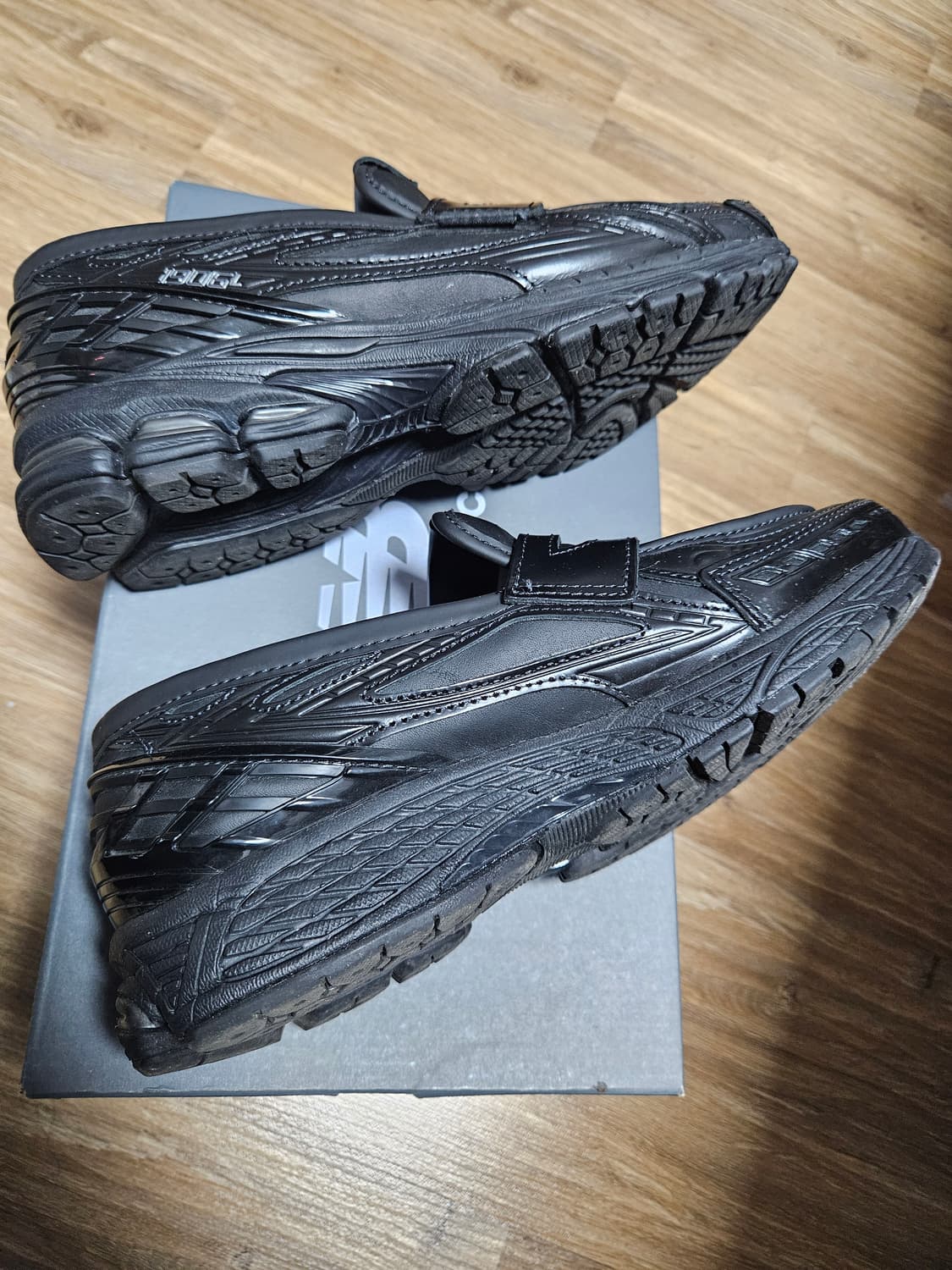 뉴발란스 준아 1906L 260 상품이미지2