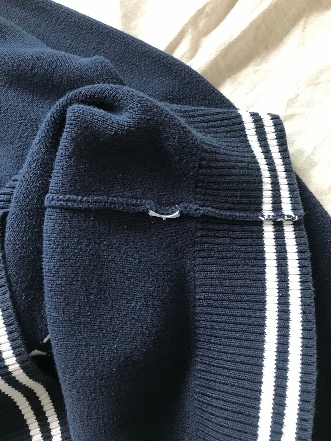 타미힐피거 올드스쿨 중앙 자수로고 네이비 니트 상품이미지10