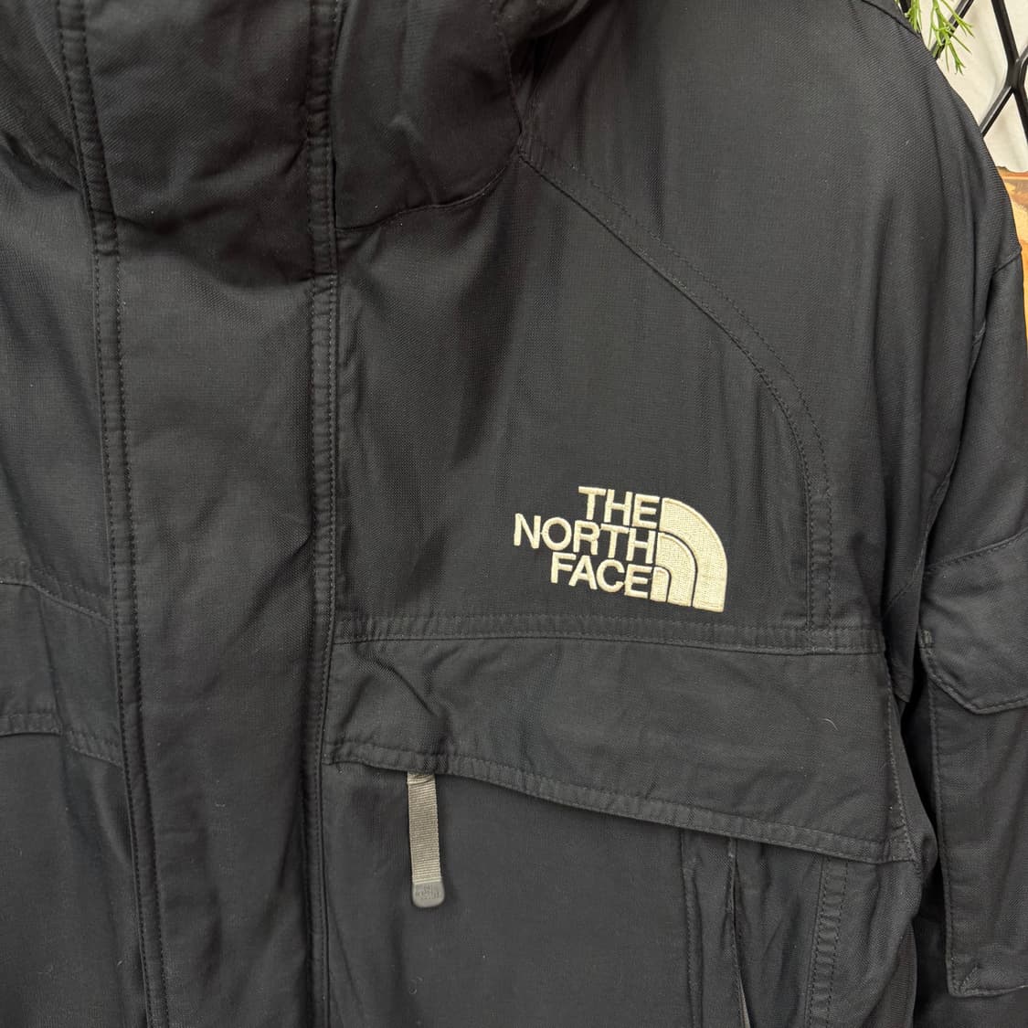 00s 노스페이스 다운 패딩 후드 점퍼 전면 포켓 포인트 블랙 상품이미지5