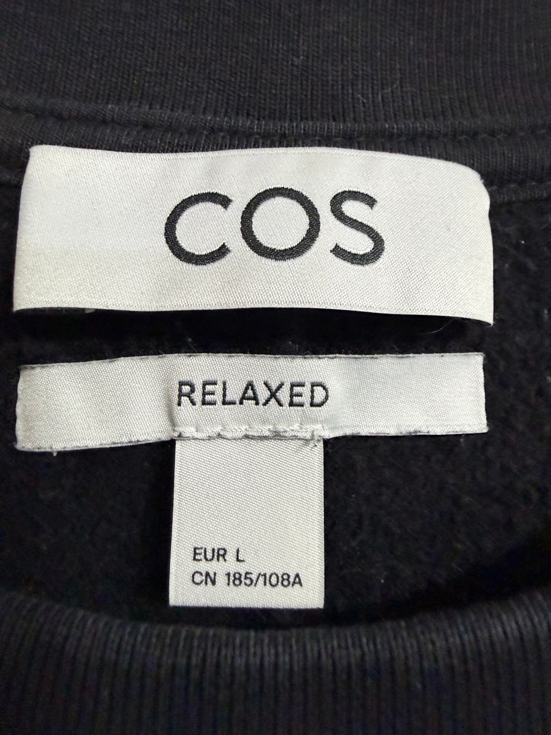 COS 릴랙스드 핏 크루넥 스웻셔츠 상품이미지3