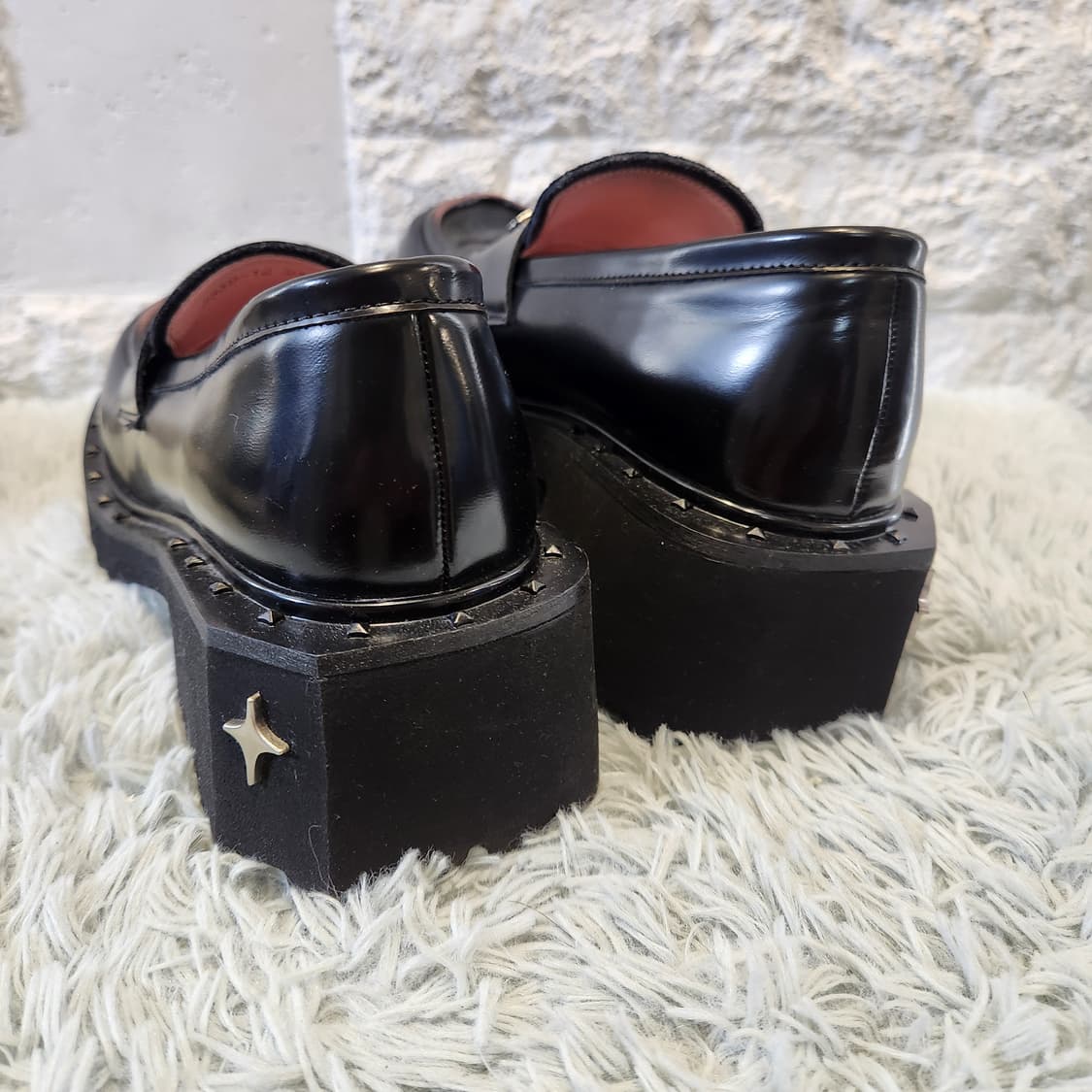 Y2K 무드 통굽 플랫폼 로퍼 / 실버 메탈 포인트 / 235 상품이미지3