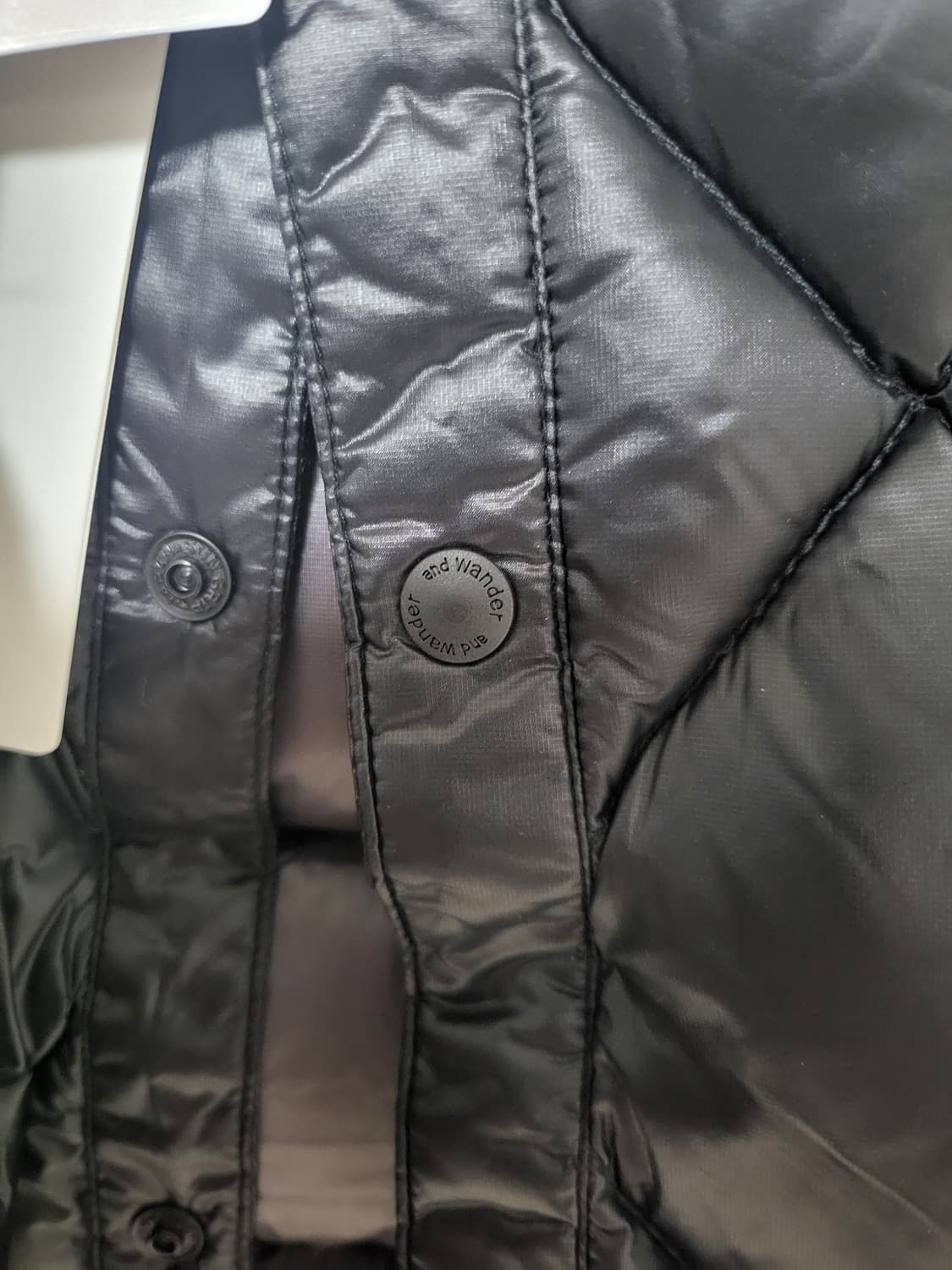 (새상품)and wander 앤드원더 다이아몬드 퀄팅 경량 다운 베스트 상품이미지4