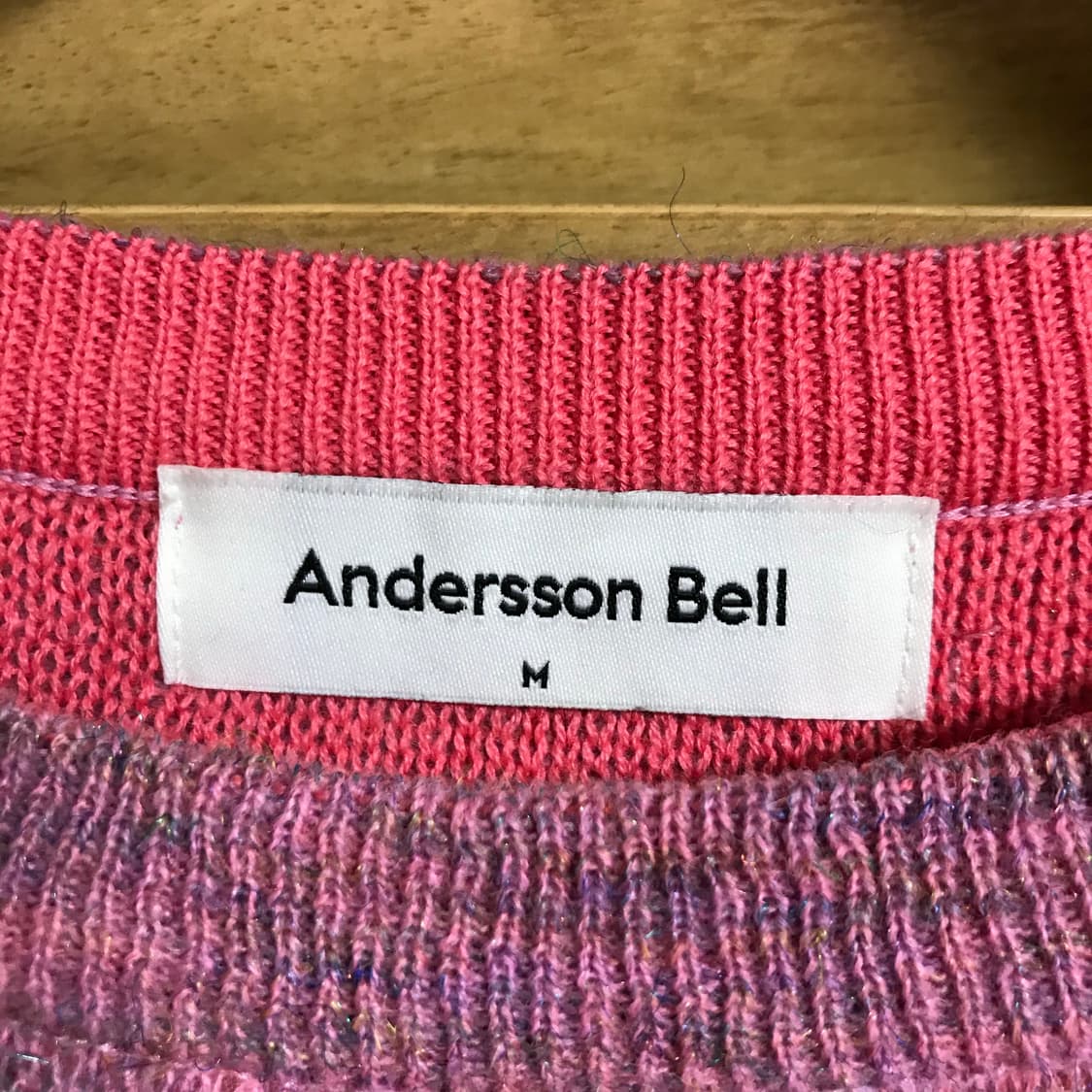 앤더슨벨 모헤어 보트넥 니트 상품이미지3