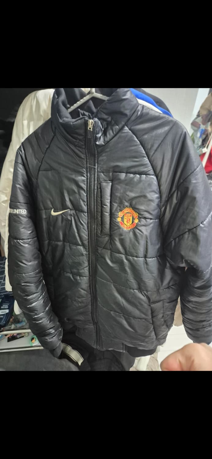 나이키 맨유 경량패딩 XL 상품이미지1