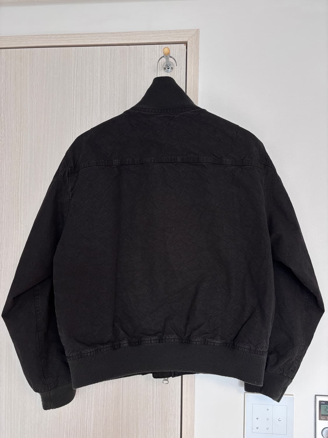 새상품) M 자라 남성 워싱 주름 봄버 자켓 상품이미지4