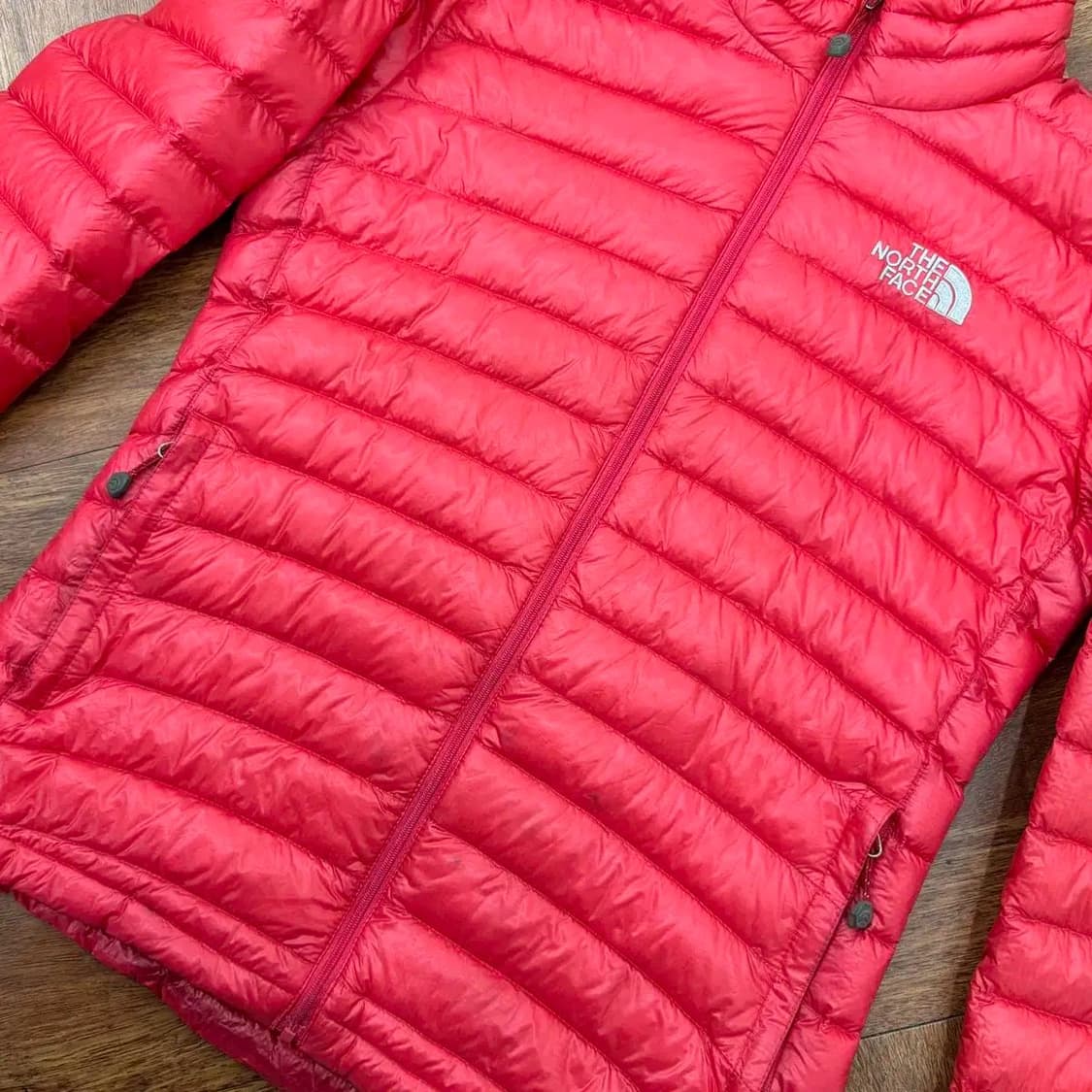 여성용 M 노스페이스 써밋 경량 패딩 자켓 상품이미지5