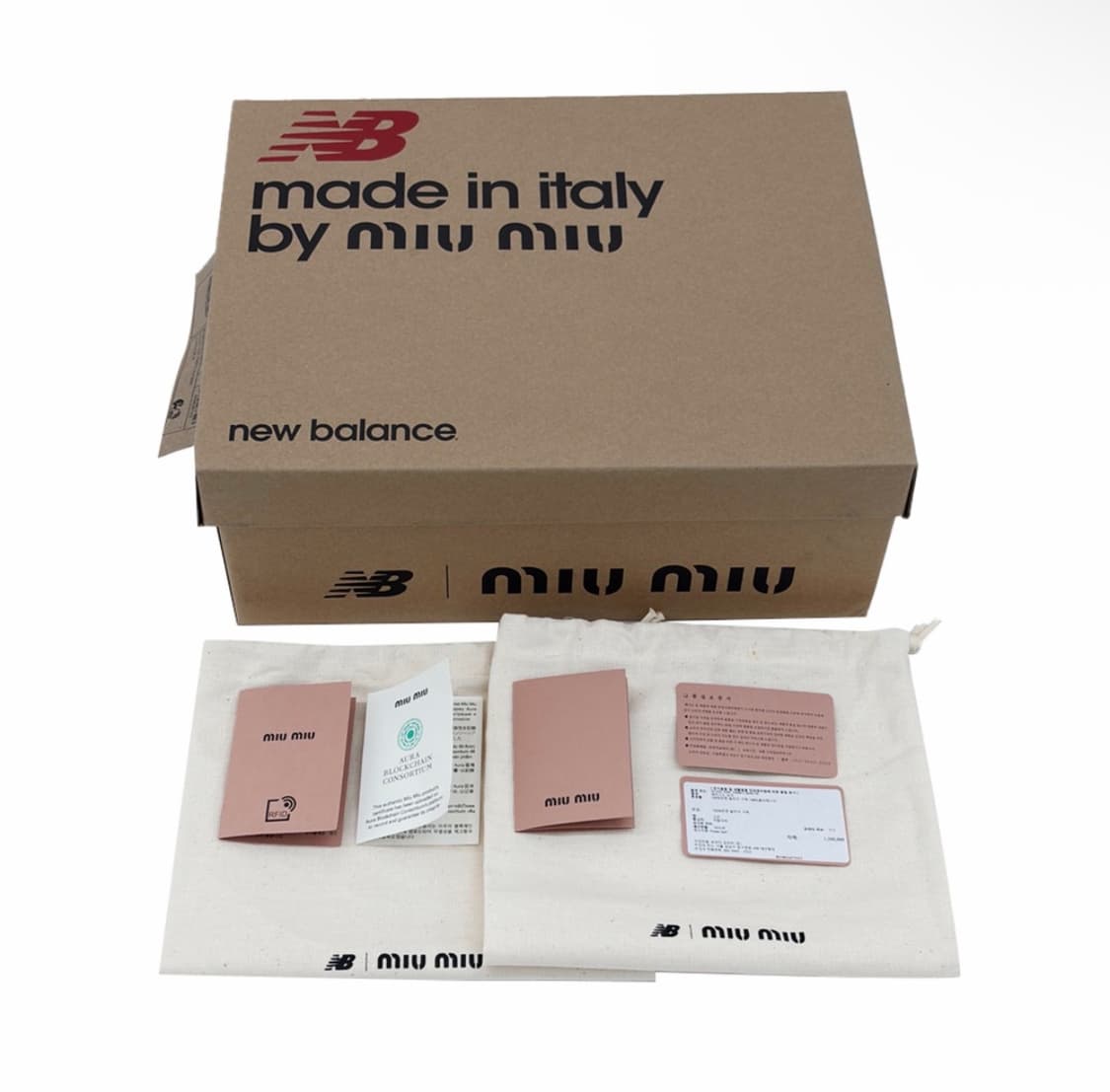 [37.5] 뉴발란스 x 미우미우 530 여성 스웨이드 스니커즈 화이트 상품이미지10