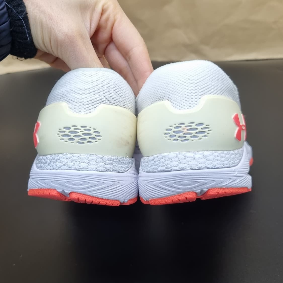 언더아머 UA 호버소닉3 런닝화235 상품이미지4