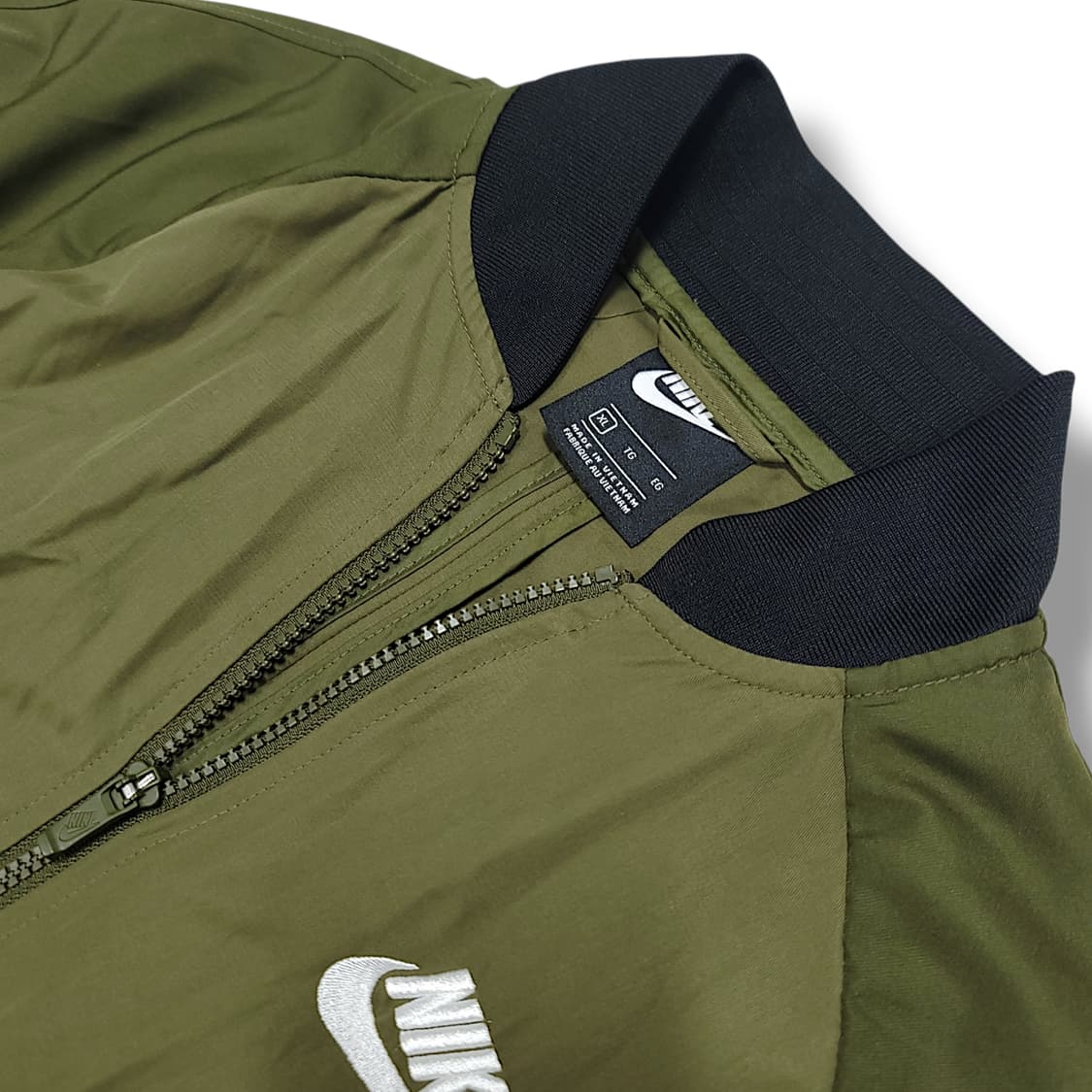 [XL] 나이키 카키 우븐 플레이어스 봄버 자켓 상품이미지7