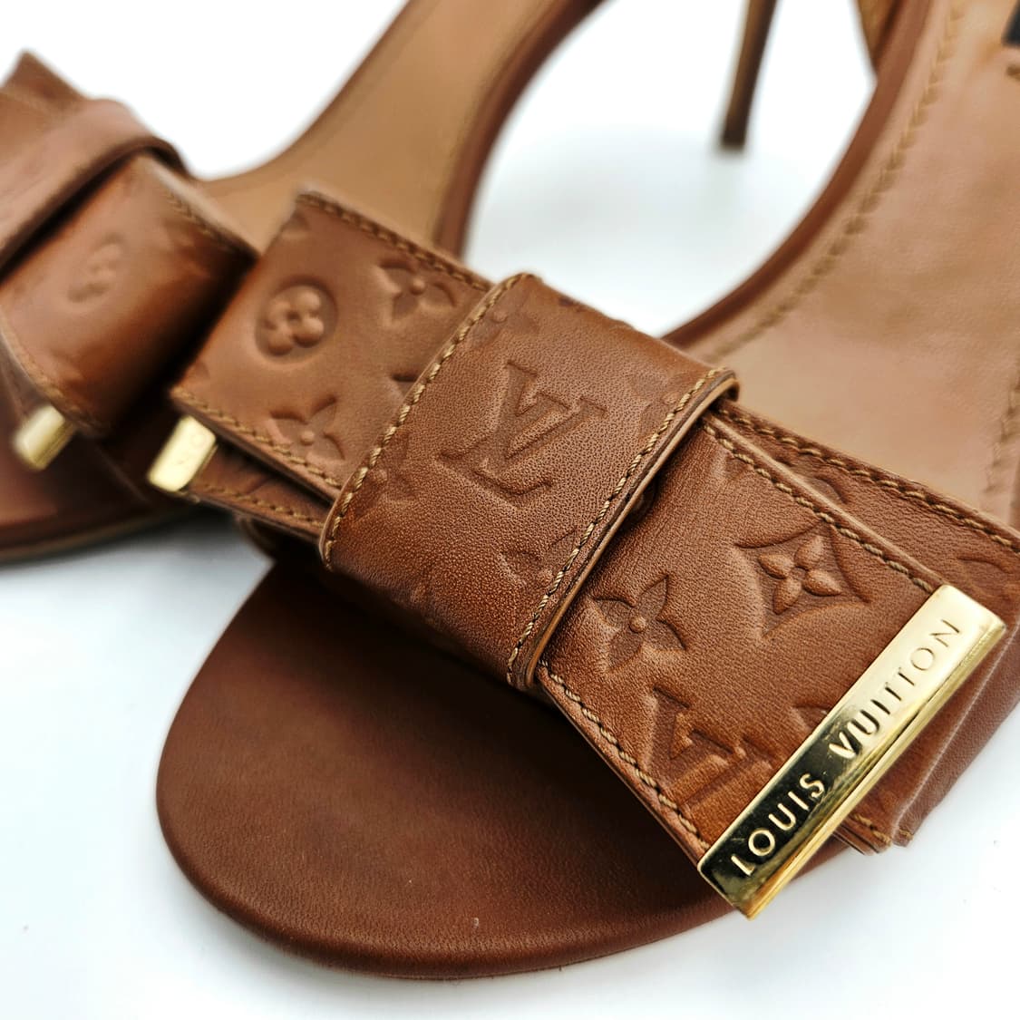 루이비통 모노그램 리본 스트랩 샌들 힐 36 상품이미지8