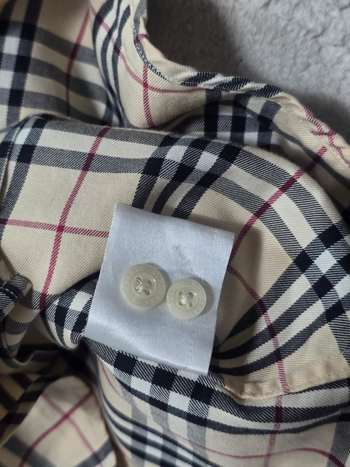 burberry 버버리 노바체크 반팔 셔츠 상품이미지7