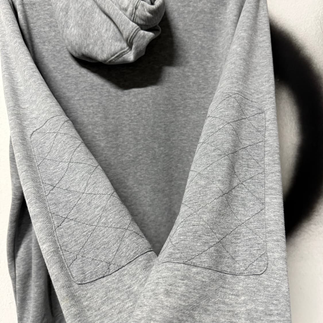 푸마 엘보 패치 디테일 멜란지 그레이 집업 후디 상품이미지5