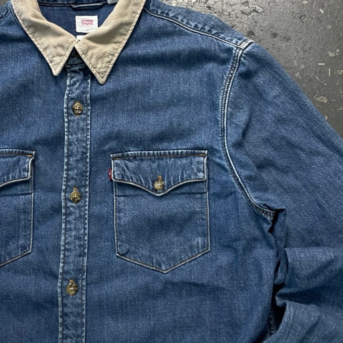 100 리바이스 릴랙스 핏 웨스턴 셔츠  상품이미지2