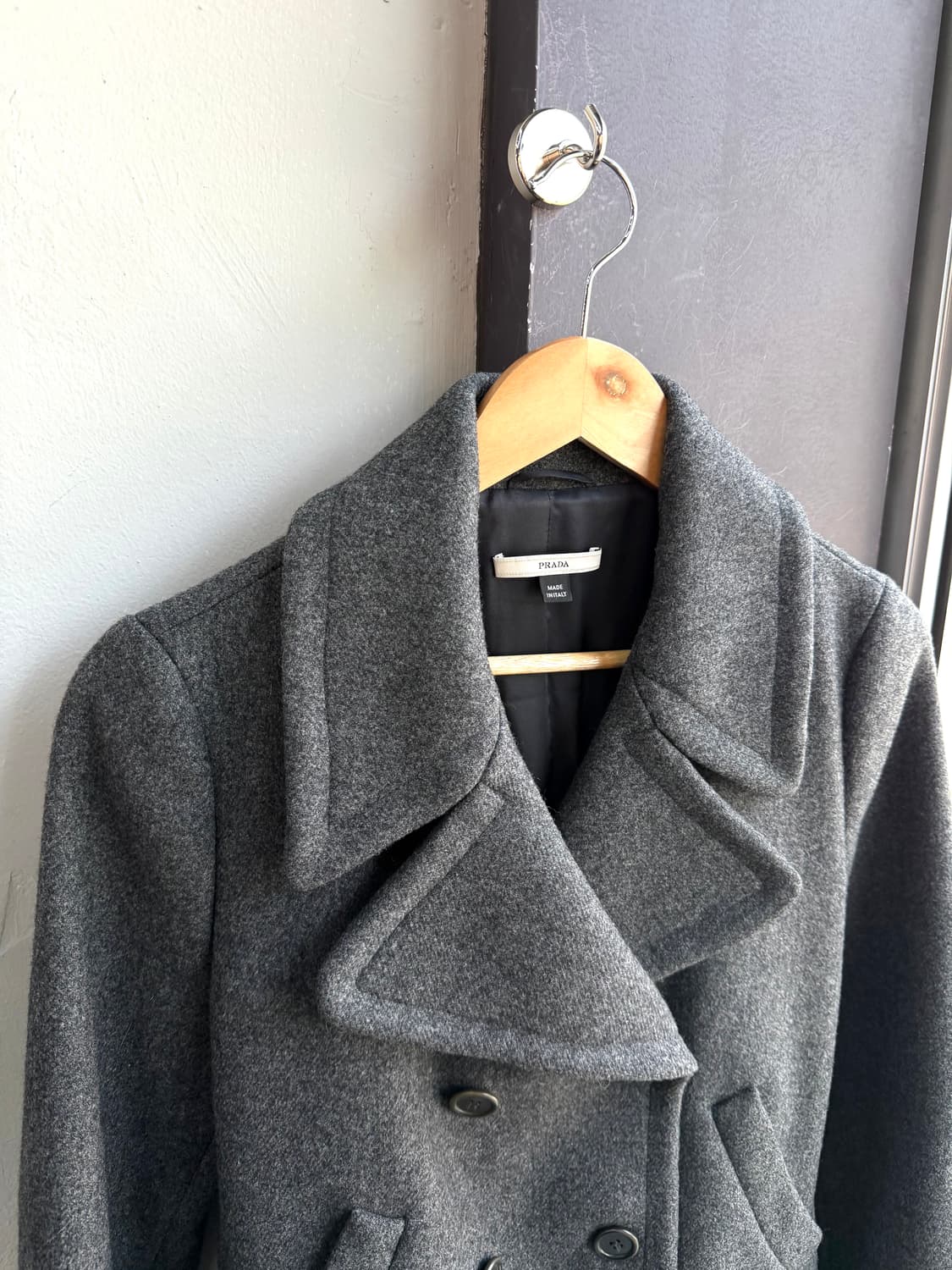 44/ 프라다 2009FW 런웨이 셔링 울코트 상품이미지3