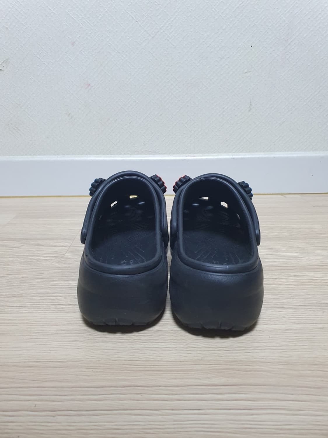 크록스 플랫폼 클로그 230 상품이미지5