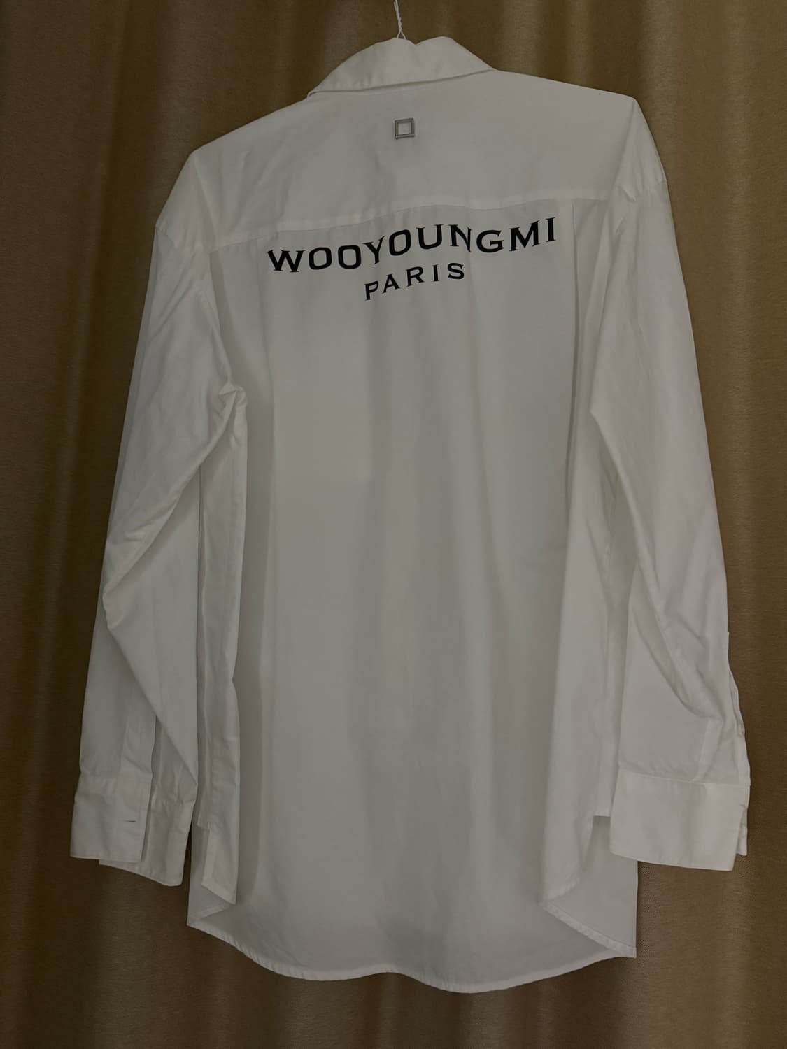 우영미 2025 화이트셔츠 사이즈50(105)팝니다 상품이미지1