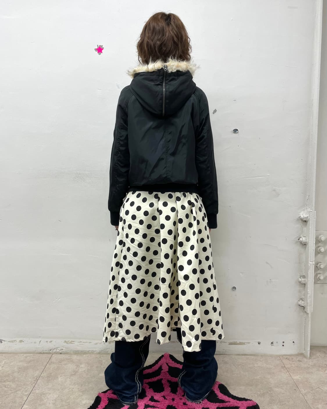  n2b Glossy Black Padded Jumper  상품이미지9