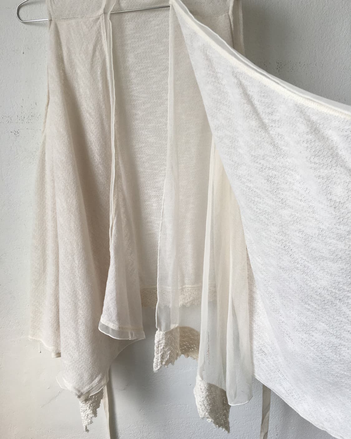 Drape tied vest 상품이미지5