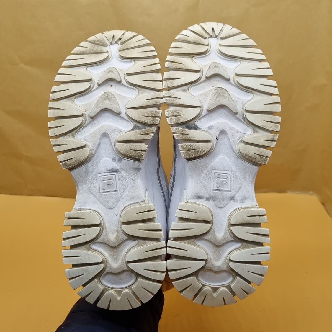 휠라 키네마틱 데일리 여성운동화240  상품이미지3