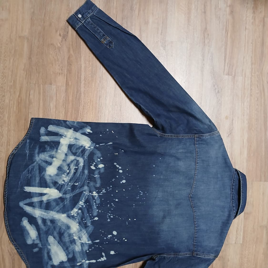 택붙은 미사용 웨스턴 워싱 데님 페인팅 셔츠 청남방  남방 상품이미지6