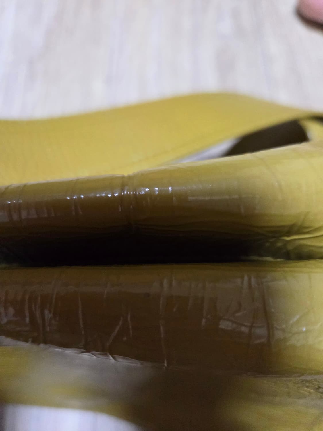 버버리 트렌치 레더 크로스바디백 상품이미지8