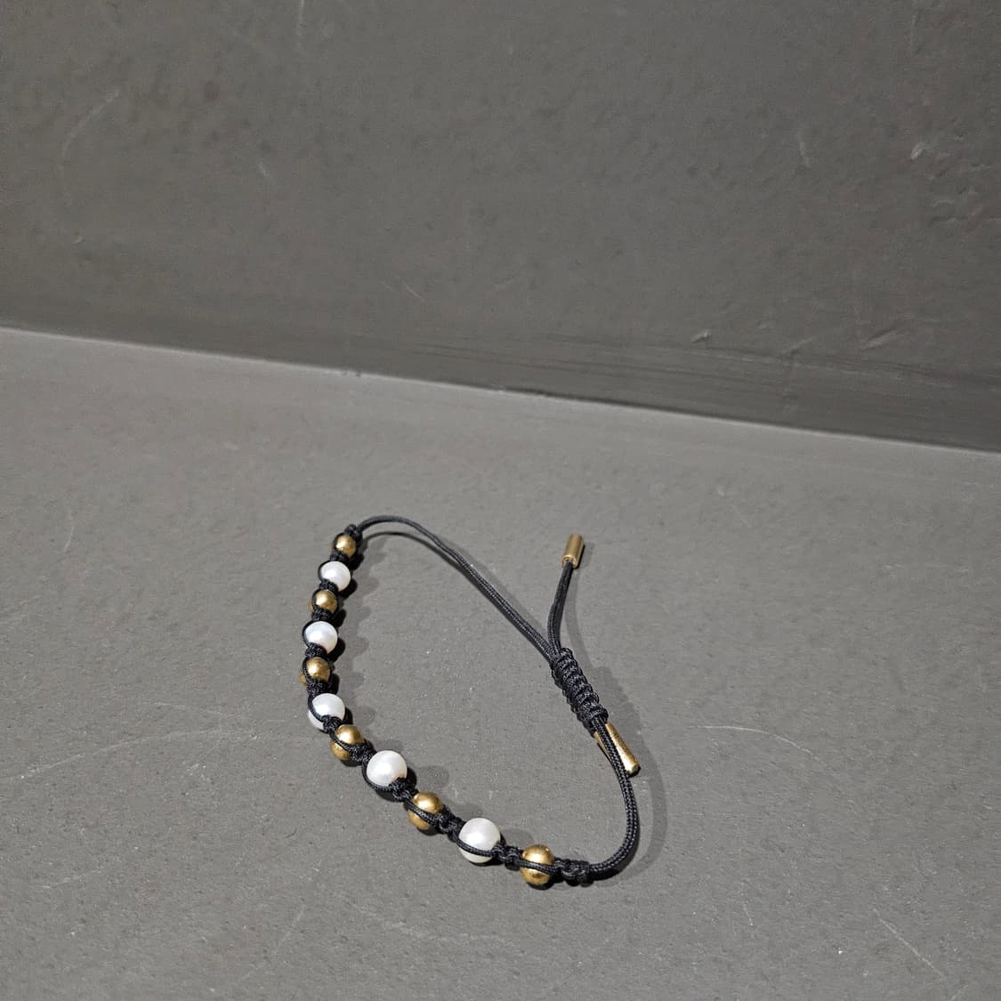 알렉산더 맥퀸 스컬 펄 프렌드십 팔찌 상품이미지3