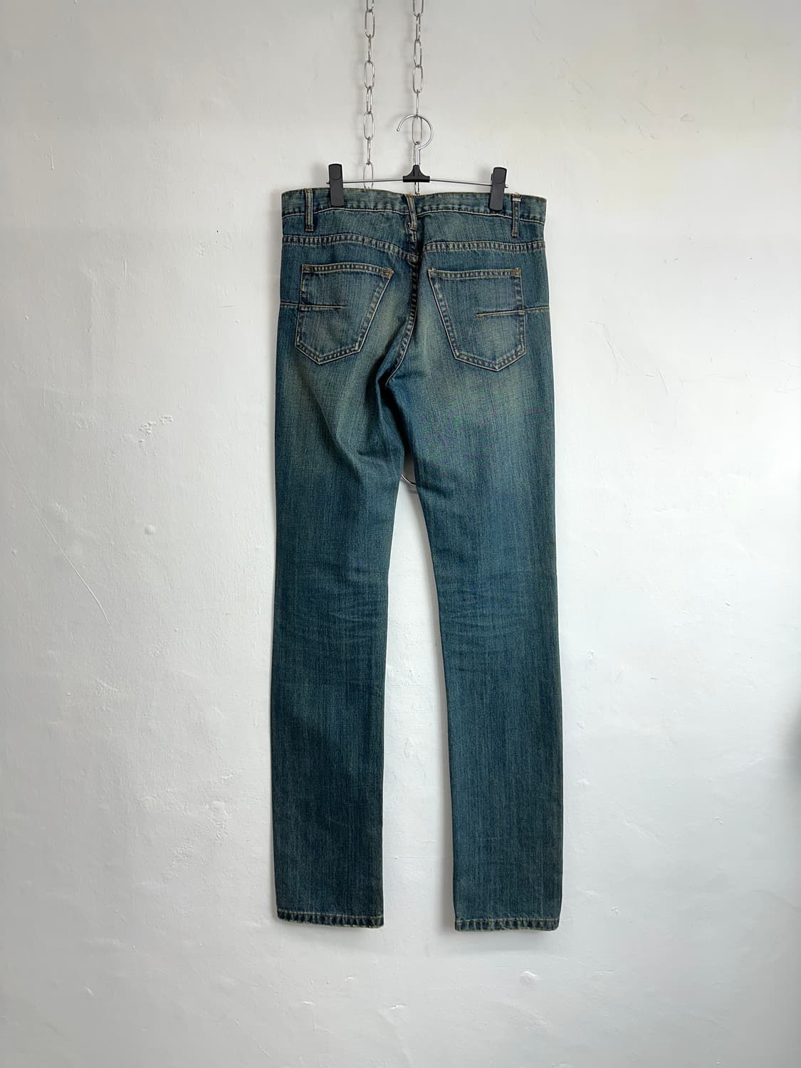 Indigo Wash Distressed Straight Denim 상품이미지8