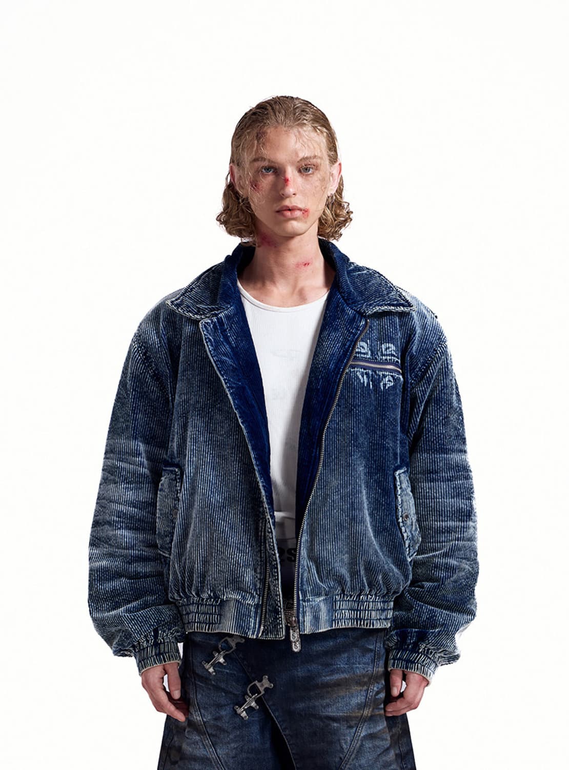 Sunwashed Embroidered Cropped Hoodie  상품이미지3