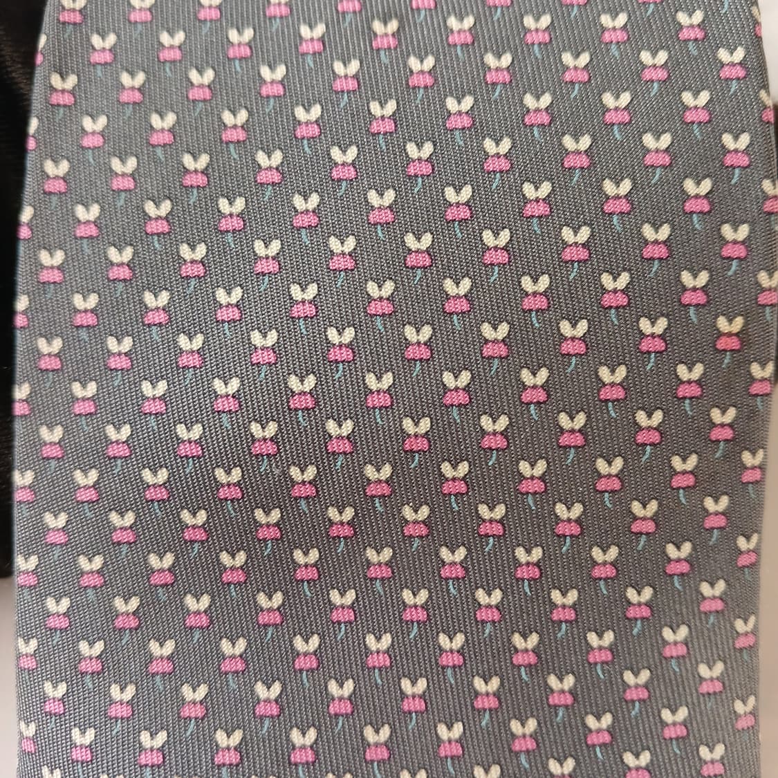 살바토레 페라가모 마우스 모티브 넥타이 8.7cm B등급 A19765 상품이미지5