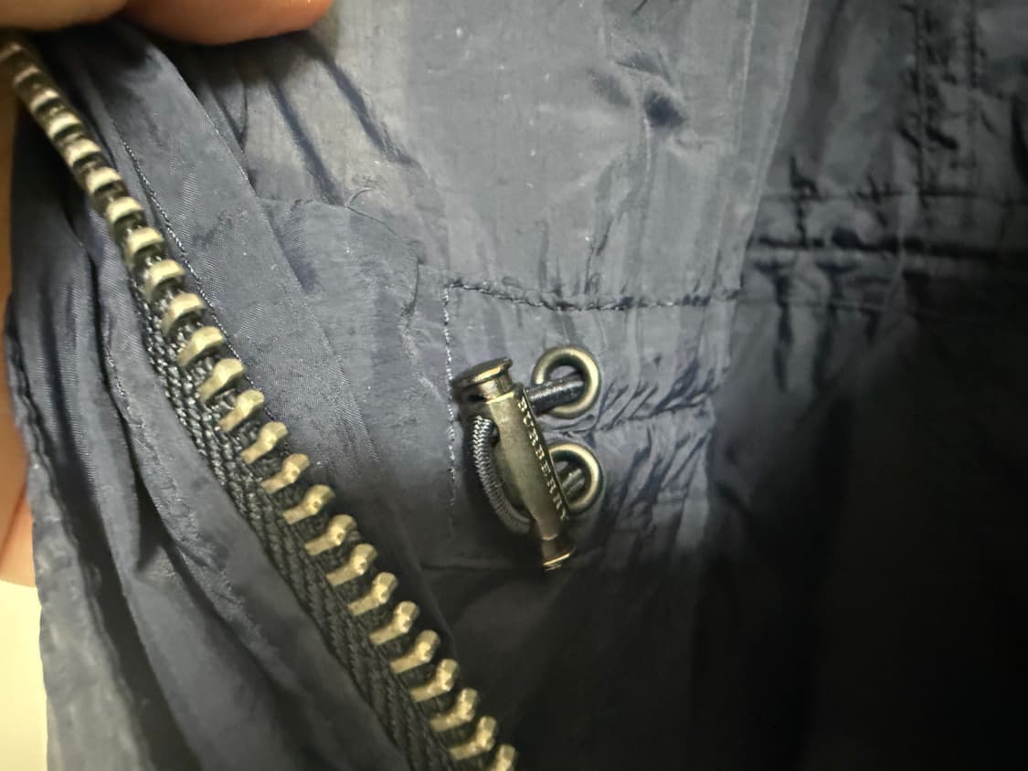 정품)버버리 바람막이 34 상품이미지5