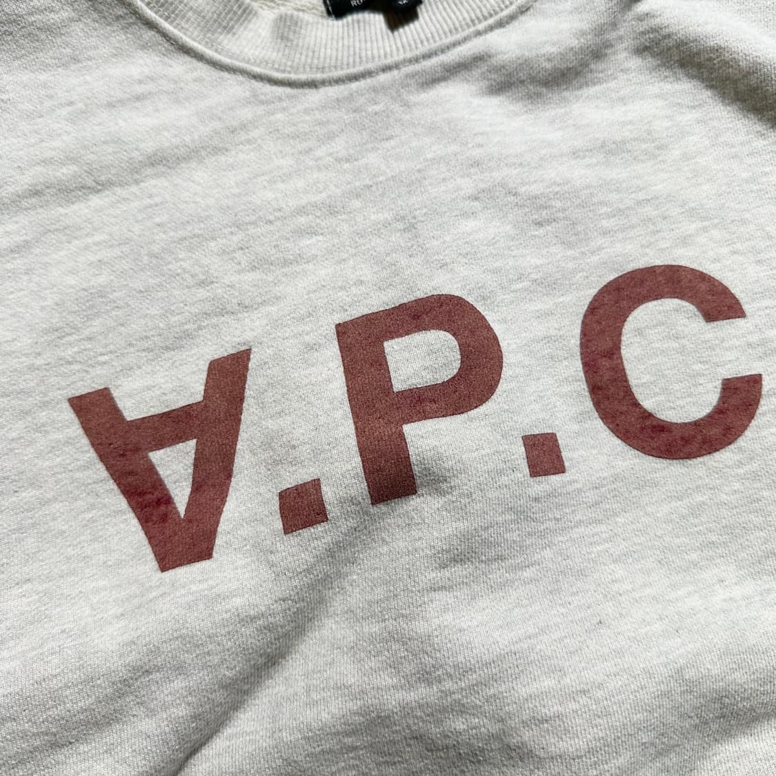 A.P.C 아페쎄 로고 크롭 맨투맨 상품이미지4