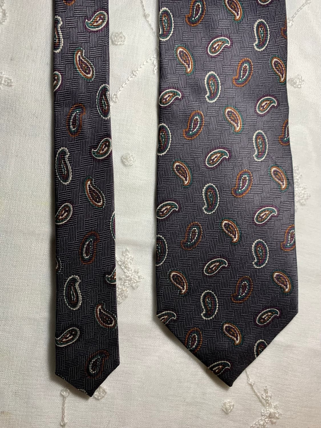 페이즐리 패턴 실크 넥타이 상품이미지1