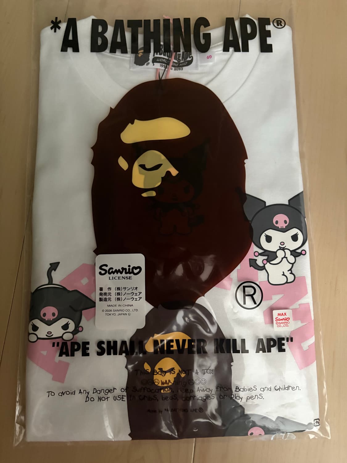 산리오 X 베이프 쿠로미 티셔츠 화이트 S사이즈 상품이미지2